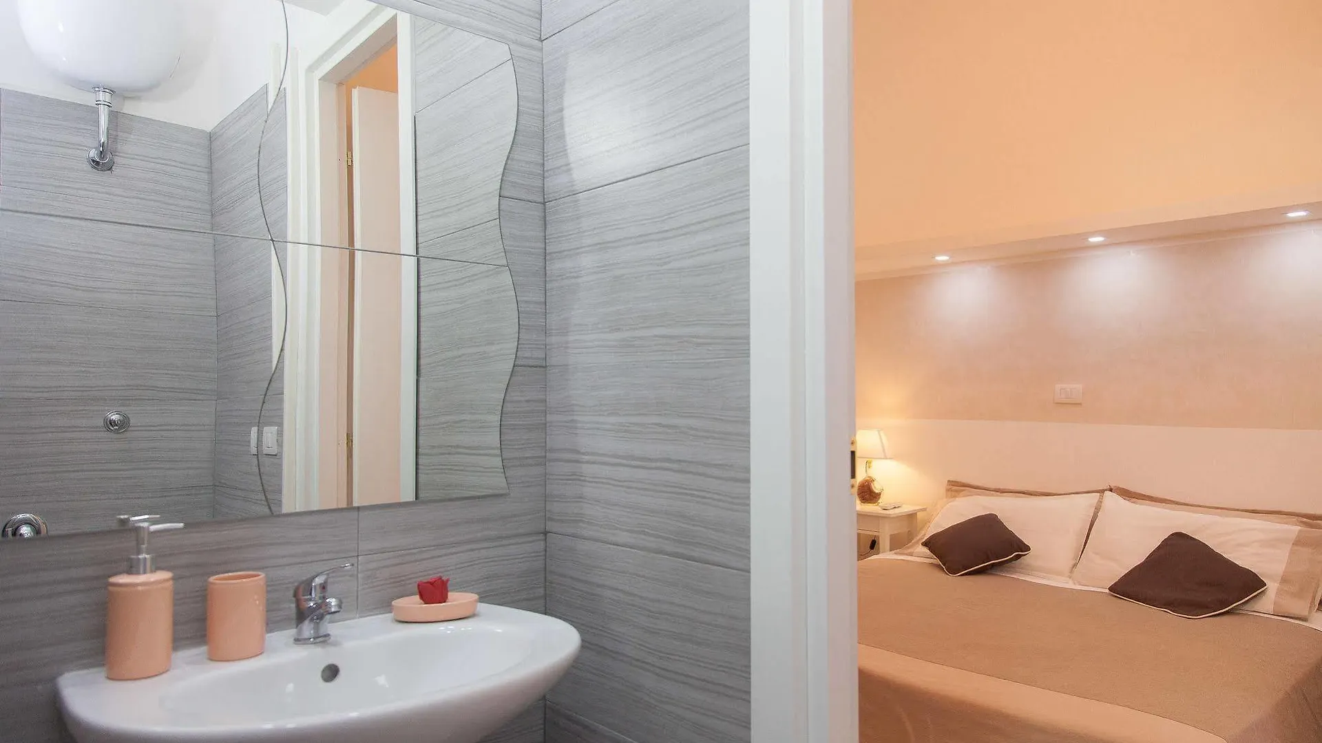 Guest house San Peter Angels Hotel Rome
